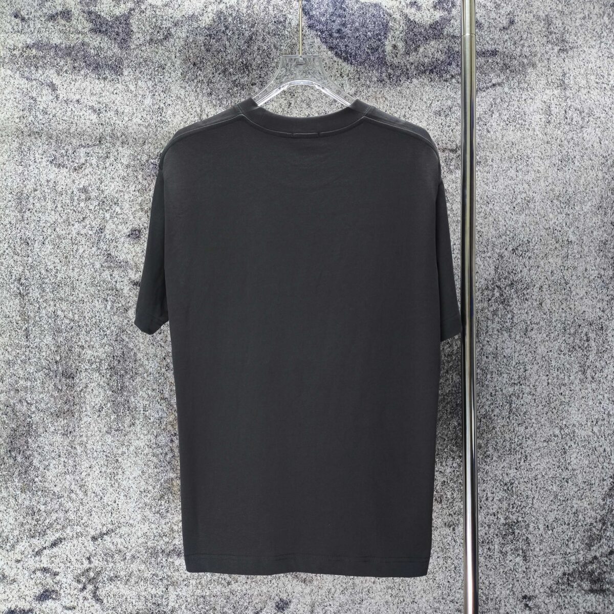 P75 MONCLE* 蒙口* 2026新款 厚板胶➕章仔logo 短袖t恤 宽松版型男女同款 尺码 S M L XL XXL 黑色 白色 藏青色 灰色