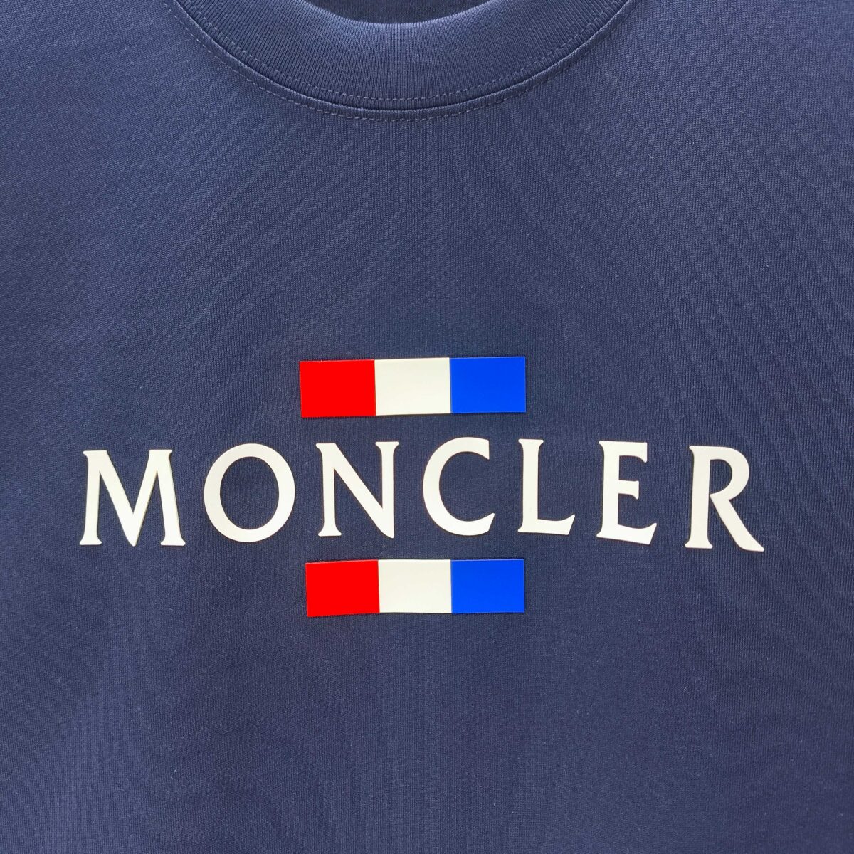 weigou_225708_3_c86c32dada P75 MONCLE* 蒙口* 2026新款 立体厚板胶logo 短袖t恤 宽松版型男女同款 尺码 S M L XL XXL 黑色 白色 藏青色