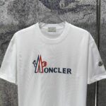 P75 MONCLE* 蒙口* 2026新款 立体厚板胶logo 短袖t恤 宽松版型男女同款 尺码 S M L XL XXL 黑色 白色 藏青色 灰色