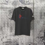 P75 MONCLE* 蒙口* 2026新款 立体厚板胶logo 短袖t恤 宽松版型男女同款 尺码 S M L XL XXL 黑色 白色 藏青色 灰色