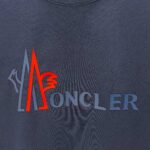 P75 MONCLE* 蒙口* 2026新款 立体厚板胶logo 短袖t恤 宽松版型男女同款 尺码 S M L XL XXL 黑色 白色 藏青色 灰色