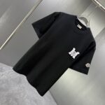 P75 MONCL* 蒙口* 2026春夏新款短袖T恤 定制纯棉字母logo 刺绣 颜色：黑色 白色 深蓝 巧色 码数：S M L XL XXL