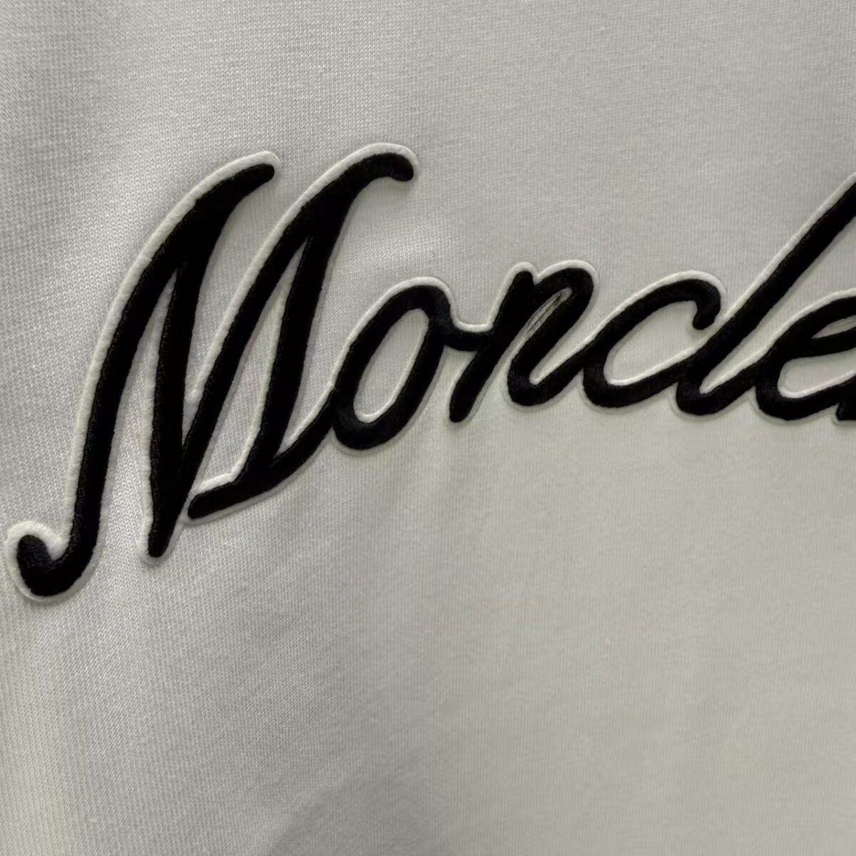 P75 MONCL* 蒙口* 2026春夏新款短袖T恤 定制纯棉字母logo 刺绣 颜色：黑色 白色 深蓝 棕色 码数：S M L XL XXL