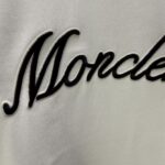 P75 MONCL* 蒙口* 2026春夏新款短袖T恤 定制纯棉字母logo 刺绣 颜色：黑色 白色 深蓝 棕色 码数：S M L XL XXL