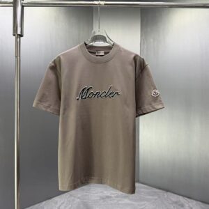 P75 MONCL* 蒙口* 2026春夏新款短袖T恤 定制纯棉字母logo 刺绣 颜色：黑色 白色 深蓝 棕色 码数：S M L XL XXL