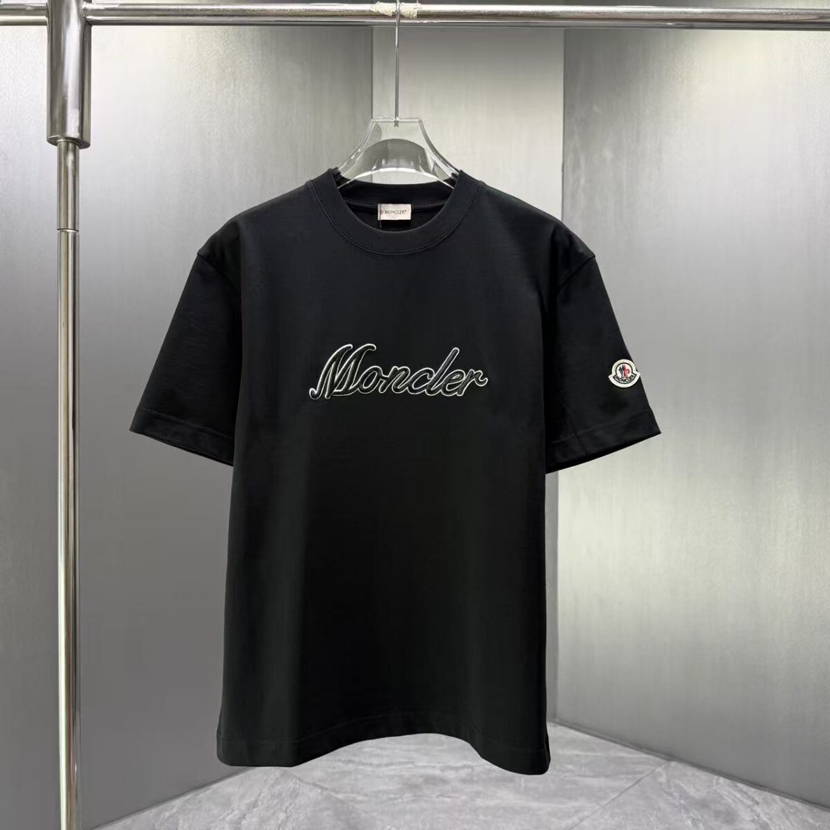 P75 MONCL* 蒙口* 2026春夏新款短袖T恤 定制纯棉字母logo 刺绣 颜色：黑色 白色 深蓝 棕色 码数：S M L XL XXL