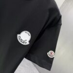 P75 MONCL* 蒙口* 2026春夏新款短袖T恤 定制纯棉字母logo 刺绣 颜色：黑色 白色 深蓝 深红 码数：S M L XL XXL