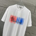 P75 Moncle* 蒙口*2026 春夏新款 经典图标字母烫画工艺 定制双纱平纹纯棉面料 短袖T恤 男女同款 颜色：黑色 白色 尺码： S （90-130斤） M （120-150斤） L （140-165斤） XL （160-180斤） XXL （180-210斤）