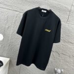 P75 Moncle* 蒙口*2026 春夏新款 经典图标字母立体刺绣工艺 定制双纱平纹纯棉面料 短袖T恤 男女同款 颜色：黑色 白色 尺码： S （90-130斤） M （120-150斤） L （140-165斤） XL （160-180斤） XXL （180-210斤）