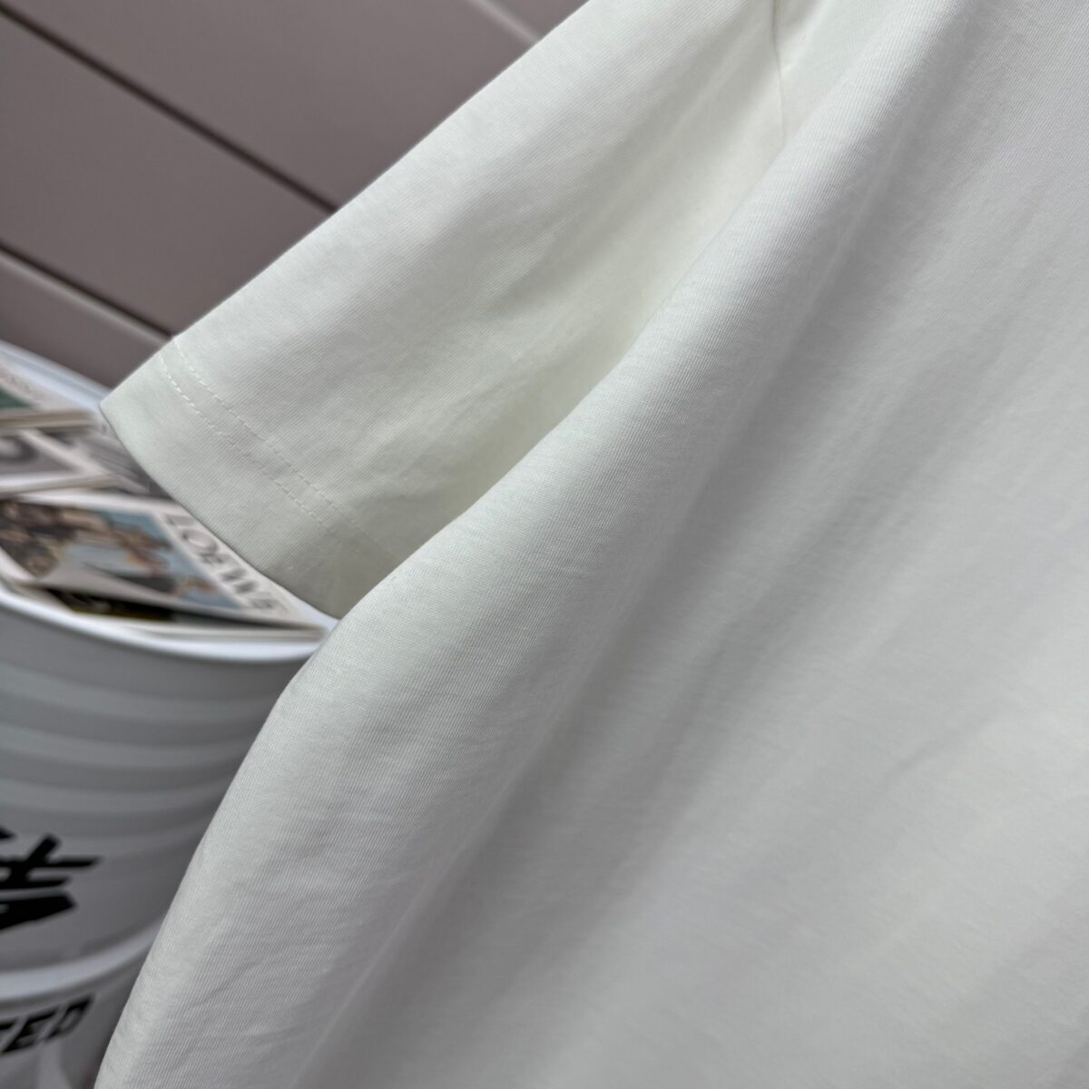 P75 Moncle* 蒙口*2026 春夏新款 经典图标字母立体刺绣工艺 定制双纱平纹纯棉面料 短袖T恤 男女同款 颜色：黑色 白色 绿色 紫色 尺码： S （90-130斤） M （120-150斤） L （140-165斤） XL （160-180斤） XXL （180-210斤）