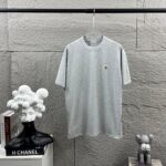 P75 Moncle* 蒙口*2026 春夏新款 经典图标字母贴刺绣工艺 定制双纱平纹纯棉面料 短袖T恤 男女同款 颜色：黑色 白色 花灰色 安哥拉红色 尺码： S （90-130斤） M （120-150斤） L （140-165斤） XL （160-180斤） XXL （180-210斤）