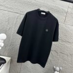 P75 Moncle* 蒙口*2026 春夏新款 经典图标字母贴刺绣工艺 定制双纱平纹纯棉面料 短袖T恤 男女同款 颜色：黑色 白色 尺码： S （90-130斤） M （120-150斤） L （140-165斤） XL （160-180斤） XXL （180-210斤）