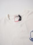P75 Moncler/蒙口logo发泡短袖T恤 选用客供定制针织100%纯棉面打造,面料手感细腻，厚实有质感的纯棉布 高密度的机织工艺，如棉絮般柔紧致舒适 有挺括感，上身十分显型~ 精致饱满有质感将品牌的档次感完美呈现，无论内搭还是单穿都超级有型 宽松版型裁剪，随意上身！ 颜色：黑色，白色 尺码：S-XL