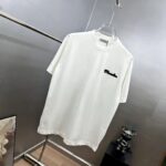 weigou_227796_1_b29bc4b7a6 P75 moncle~ 蒙口刺绣字母徽章 《区别通货面料》7a抗菌短袖tee 负离子上身十分舒适,男女同款半袖,落肩宽松版型 颜色: 黑色 白色 咖啡色 尺码:S(90-130斤) M(125-150斤) L(135-165斤) XL(160-190斤) XXL(185-220斤)