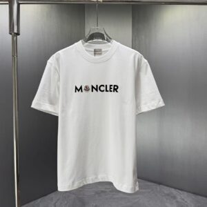 P75 MONCL* 蒙口* 2026春夏新款短袖T恤 定制纯棉字母logo 植绒+章仔 颜色：黑色 白色 深蓝 棕色 码数：S M L XL XXL
