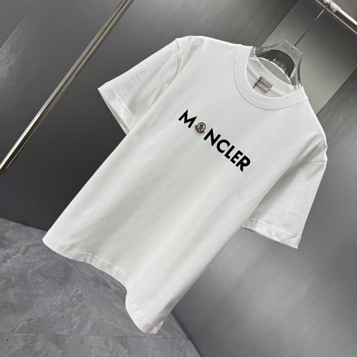 P75 MONCL* 蒙口* 2026春夏新款短袖T恤 定制纯棉字母logo 植绒+章仔 颜色：黑色 白色 深蓝 棕色 码数：S M L XL XXL