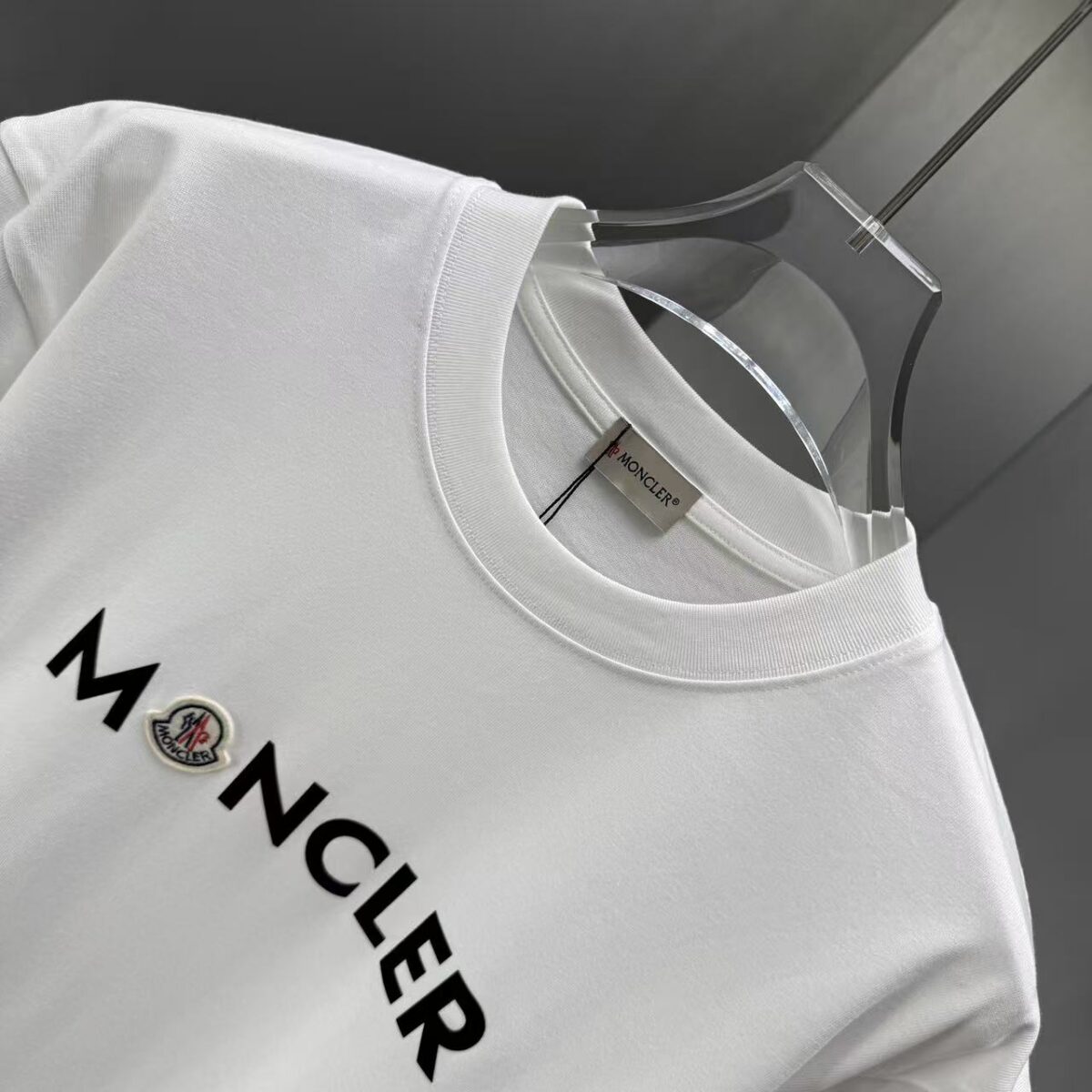 P75 MONCL* 蒙口* 2026春夏新款短袖T恤 定制纯棉字母logo 植绒+章仔 颜色：黑色 白色 深蓝 棕色 码数：S M L XL XXL