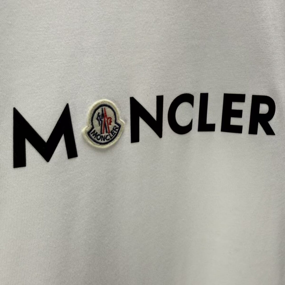 P75 MONCL* 蒙口* 2026春夏新款短袖T恤 定制纯棉字母logo 植绒+章仔 颜色：黑色 白色 深蓝 棕色 码数：S M L XL XXL