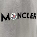 P75 MONCL* 蒙口* 2026春夏新款短袖T恤 定制纯棉字母logo 植绒+章仔 颜色：黑色 白色 深蓝 棕色 码数：S M L XL XXL