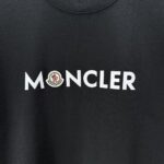 P75 MONCL* 蒙口* 2026春夏新款短袖T恤 定制纯棉字母logo 植绒+章仔 颜色：黑色 白色 深蓝 棕色 码数：S M L XL XXL