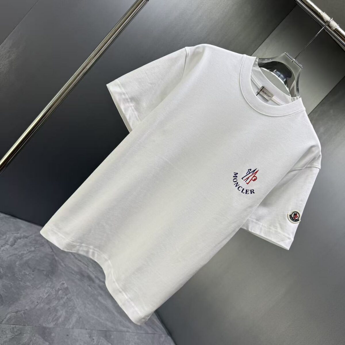 P75 MONCL* 蒙口* 2026春夏新款短袖T恤 定制纯棉字母logo 厚板 颜色：黑色 白色 深蓝 棕色 码数：S M L XL XXL