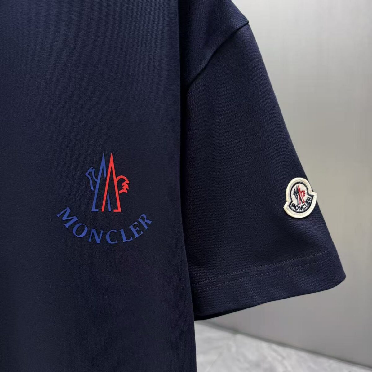 P75 MONCL* 蒙口* 2026春夏新款短袖T恤 定制纯棉字母logo 厚板 颜色：黑色 白色 深蓝 棕色 码数：S M L XL XXL