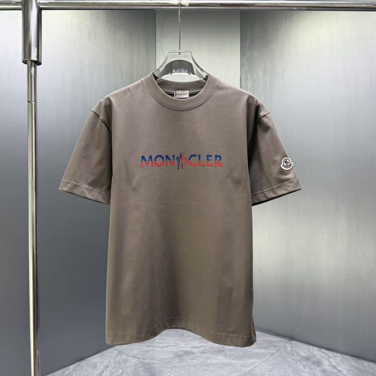P75 MONCL* 蒙口* 2026春夏新款短袖T恤 定制纯棉字母logo 厚板 颜色：黑色 白色 深蓝 棕色 码数：S M L XL XXL