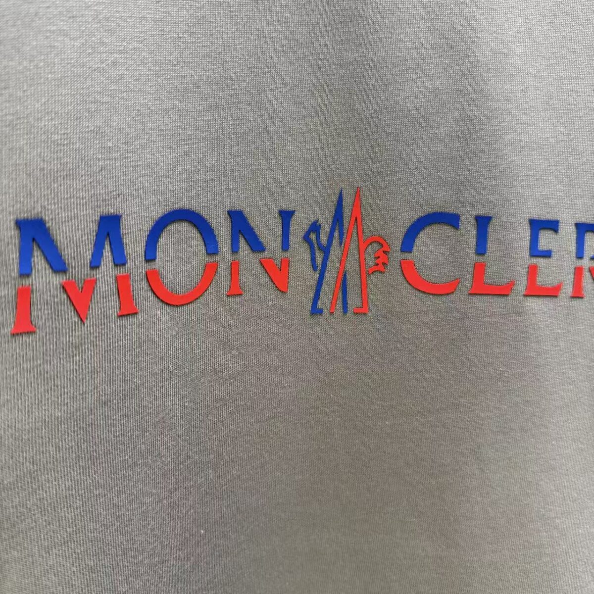 P75 MONCL* 蒙口* 2026春夏新款短袖T恤 定制纯棉字母logo 厚板 颜色：黑色 白色 深蓝 棕色 码数：S M L XL XXL