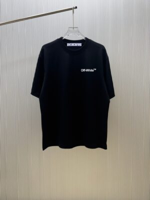 P70 款式：off-white短袖T恤 面料：300克重双纱100%棉 罗纹：320克重索络纳1*1潮牌 工艺：印花 颜色：白 夜蓝 炫酷蓝 蓝 花灰 黑 尺码：M—4XL 无性别区分 男女同款