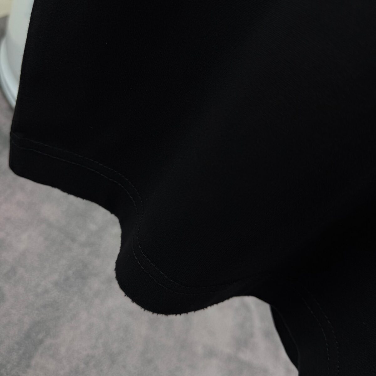 weigou_229957_8_06de903b78 P80 OFF 2026春夏新款 洗水磨破320克圆领短袖tee 男女同款宽松版 颜色 :洗水深黑 洗水白 洗水灰 褐色 洗水红色 尺码 :S M L XL XXL 尺码: S (90-130斤) M (120-150斤) L (140-165斤) XL (160-180斤) XXL (180-210斤)