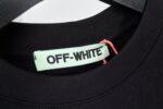 P75 款号PJ0163 OFF-WHITE溶解箭头短袖T恤 采用280克高克重 32支双纱棉面料，不起球，不褪色 定制原版 官网ZP同款 面料手感非常舒服 春夏最新砖柜同步 时尚又个性 超级百搭好看 男女都非常合适 人手必备款 吊牌 领标 水洗麦 三标齐全的 Size:S M L XL Color:黑色 白色