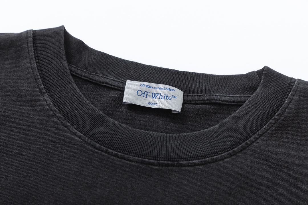 P75 off white 24n新款小恐龙洗水款短袖T恤 颜色：黑色 尺码：S M L XL