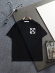 P75 OFF-WHITE 原版面料 官方同款 短袖T恤 定制 同缸染面料 手感非常舒服 春夏最新砖柜同步 时尚又个性 超级百搭好看 男女都非常合适 人手必备款 吊牌 领标 水洗麦 三标齐全 颜色: 黑白 尺码：XS~L