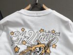 P75 OFF-WHITE 原版面料 官方同款 短袖T恤 定制 同缸染面料 手感非常舒服 春夏最新砖柜同步 时尚又个性 超级百搭好看 男女都非常合适 人手必备款 吊牌 领标 水洗麦 三标齐全 颜色: 黑白 尺码：XS~L