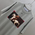 P75 （严控品质 ） 款式：off-white短袖T恤 面料：300克重双纱100%棉 罗纹：320克重索络纳1*1潮牌 工艺：洗水磨破印花 颜色：白 卡其 花灰 黑 尺码：M—4XL 无性别区分 男女同款
