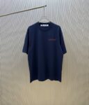 P70 款式：off-white短袖T恤 面料：300克重双纱100%棉 罗纹：320克重索络纳1*1潮牌 工艺：印花 颜色：白 夜蓝 炫酷蓝 蓝 花灰 黑 尺码：M—4XL 无性别区分 男女同款