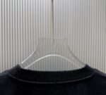 P75 （严控品质 ） 款式：off-white短袖T恤 面料：300克重双纱100%棉 罗纹：320克重索络纳1*1潮牌 工艺：洗水磨破印花 颜色：白 卡其 灰 黑 尺码：M—4XL 无性别区分 男女同款