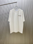 P70 款式：off-white短袖T恤 面料：300克重双纱100%棉 罗纹：320克重索络纳1*1潮牌 工艺：印花 颜色：白 粉 蓝 炫酷蓝 花灰 黑 尺码：M—4XL 无性别区分 男女同款