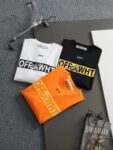 P75 OFF-WHITE 原版面料 官方同款 短袖T恤 定制 同缸染面料 手感非常舒服 春夏最新砖柜同步 时尚又个性 超级百搭好看 男女都非常合适 人手必备款 吊牌 领标 水洗麦 三标齐全 颜色: 黑白橙 尺码：XS~L