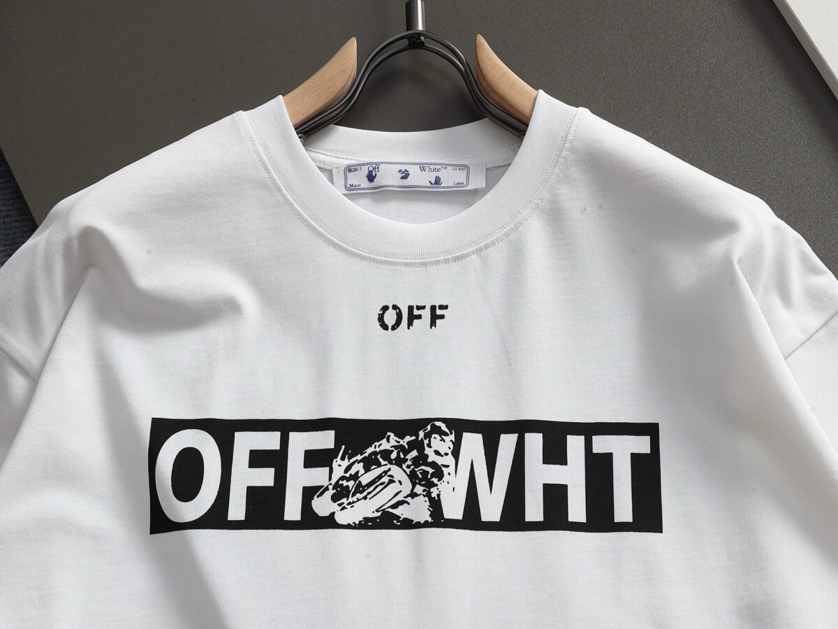 P75 OFF-WHITE 原版面料 官方同款 短袖T恤 定制 同缸染面料 手感非常舒服 春夏最新砖柜同步 时尚又个性 超级百搭好看 男女都非常合适 人手必备款 吊牌 领标 水洗麦 三标齐全 颜色: 黑白橙 尺码：XS~L