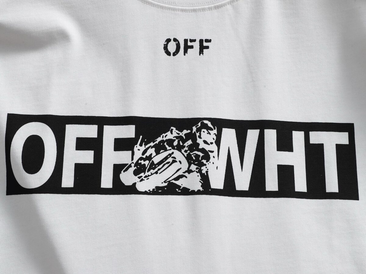 P75 OFF-WHITE 原版面料 官方同款 短袖T恤 定制 同缸染面料 手感非常舒服 春夏最新砖柜同步 时尚又个性 超级百搭好看 男女都非常合适 人手必备款 吊牌 领标 水洗麦 三标齐全 颜色: 黑白橙 尺码：XS~L