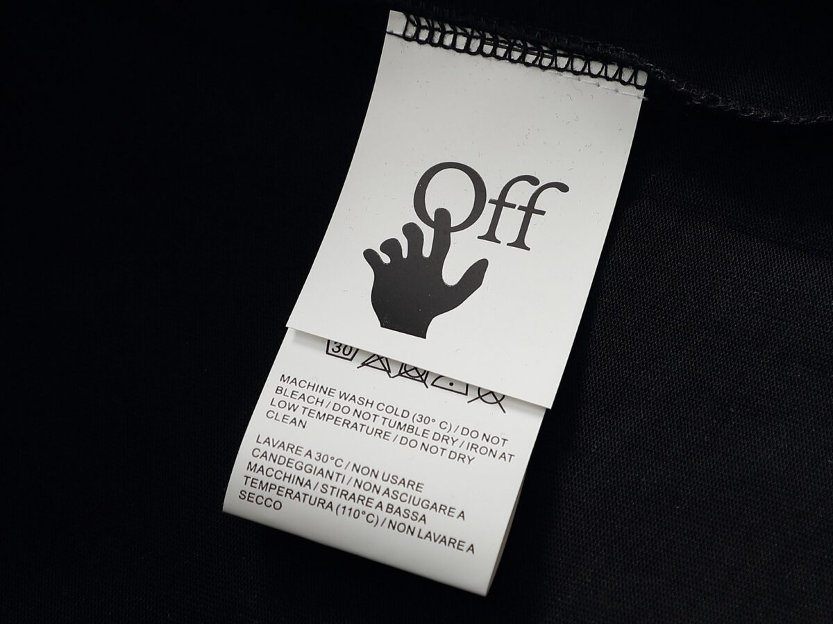 P75 OFF-WHITE 原版面料 官方同款 短袖T恤 定制 同缸染面料 手感非常舒服 春夏最新砖柜同步 时尚又个性 超级百搭好看 男女都非常合适 人手必备款 吊牌 领标 水洗麦 三标齐全 颜色: 黑白橙 尺码：XS~L