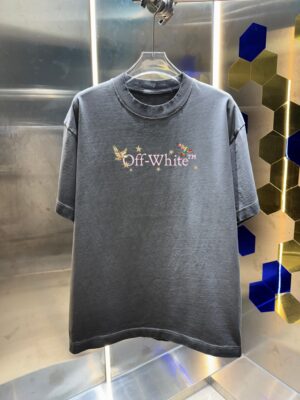 weigou_233163_0_f89a948279 P80 OFF-white/2026春夏新款 洗水磨破320克圆领短袖tee 男女同款宽松版 吊牌 领标 洗水唛 三标齐全 颜色 :洗水黑 洗水白 洗水灰 洗水绿 洗水红 尺码 :S M L XL XXL 