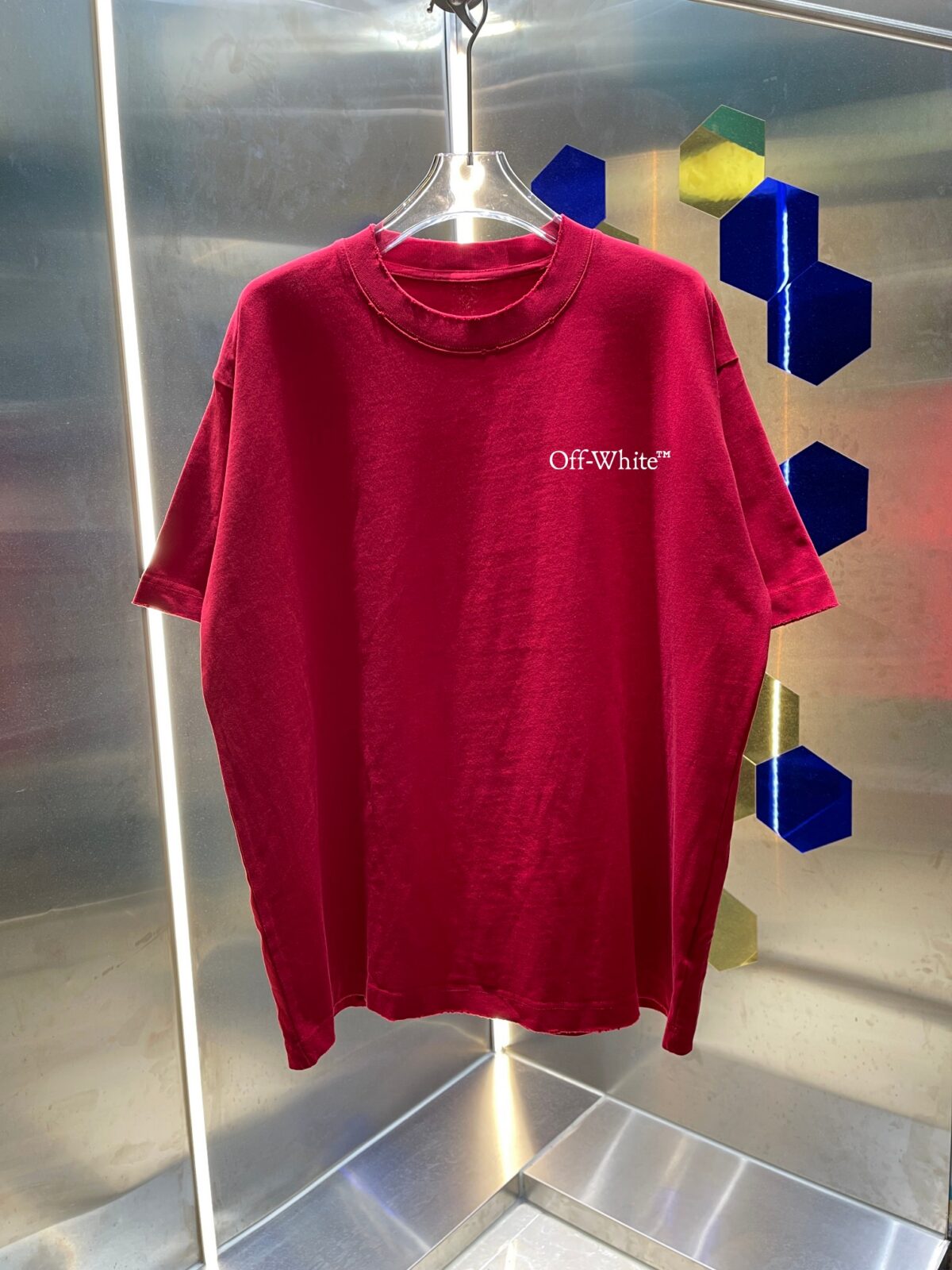P80 OFF-white/2026春夏新款 洗水磨破320克圆领短袖tee 男女同款宽松版 吊牌 领标 洗水唛 三标齐全 颜色 :洗水黑 洗水白 洗水灰 洗水绿 洗水红 尺码 :S M L XL XXL ​ ​