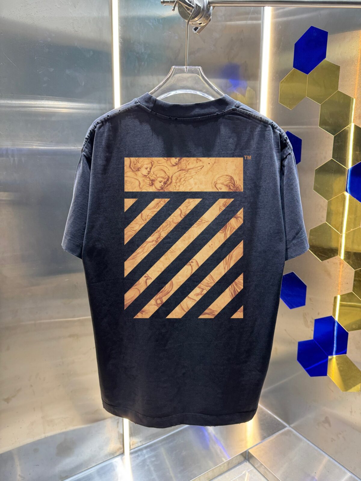 P80 OFF-white/2026春夏新款 洗水磨破320克圆领短袖tee 男女同款宽松版 吊牌 领标 洗水唛 三标齐全 颜色 :洗水黑 洗水白 洗水灰 褐色 尺码 :S M L XL XXL ​