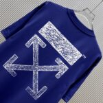 P70 （严控品质 ） 款式：off-white短袖T恤 面料：300克重双纱100%棉 罗纹：320克重索络纳1*1潮牌 工艺：印花 颜色：白 炫酷蓝 粉 花灰 黑 尺码：M—4XL 无性别区分 男女同款