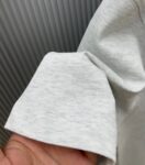 P70 （严控品质 ） 款式：off-white短袖T恤 面料：300克重双纱100%棉 罗纹：320克重索络纳1*1潮牌 工艺：印花 颜色：白 橙 粉 夜蓝 花灰 黑 尺码：M—4XL 无性别区分 男女同款