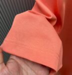 P70 （严控品质 ） 款式：off-white短袖T恤 面料：300克重双纱100%棉 罗纹：320克重索络纳1*1潮牌 工艺：印花 颜色：白 橙 粉 夜蓝 花灰 黑 尺码：M—4XL 无性别区分 男女同款