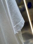 P80 OFF-white/2026春夏新款 洗水磨破320克圆领短袖tee 男女同款宽松版 吊牌 领标 洗水唛 三标齐全 颜色 :洗水黑 洗水白 洗水灰 褐色 尺码 :S M L XL XXL ​