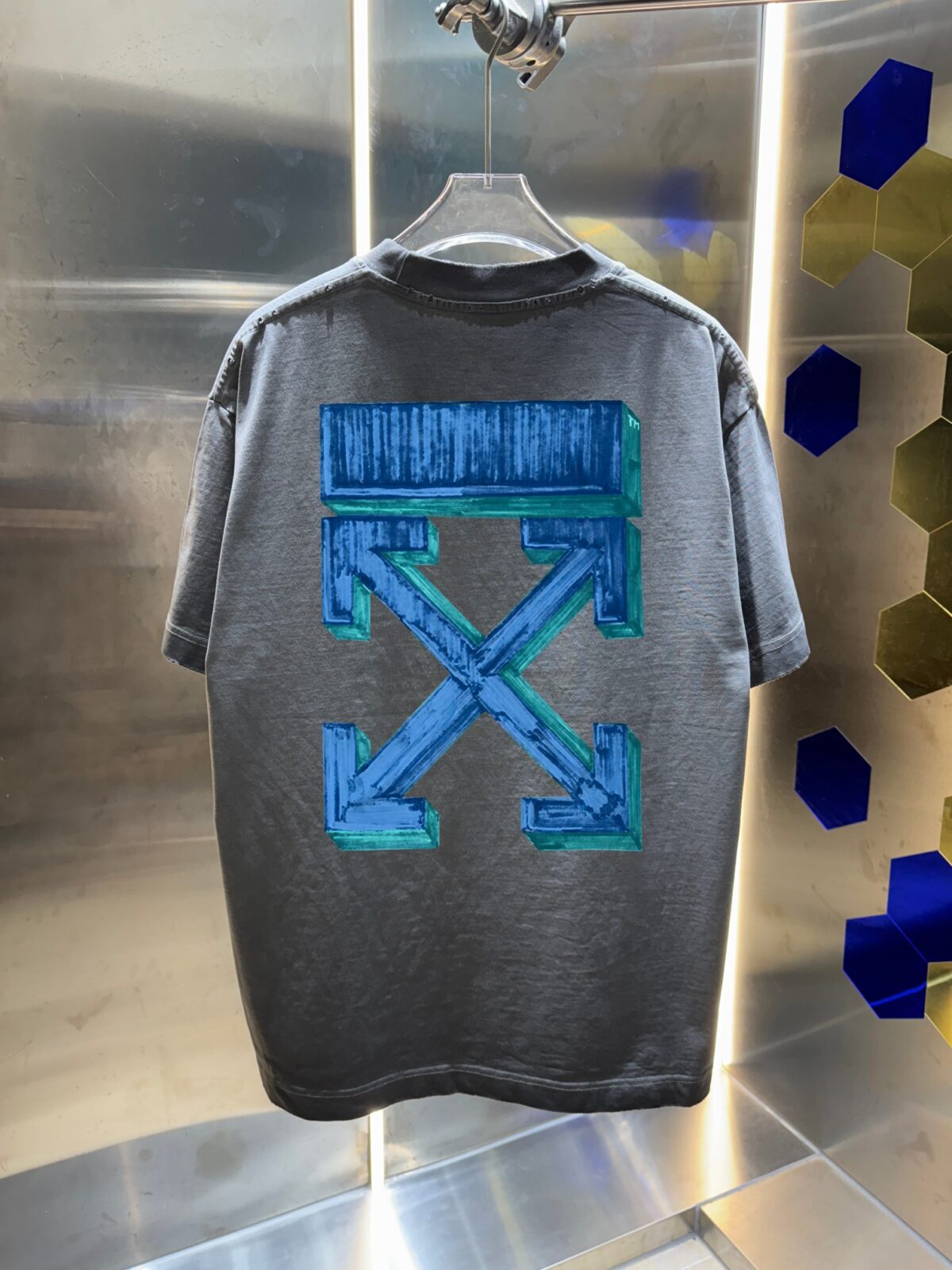 P80 OFF-white/2026春夏新款 洗水磨破320克圆领短袖tee 男女同款宽松版 吊牌 领标 洗水唛 三标齐全 颜色 :洗水黑 洗水白 洗水灰 洗水紫 尺码 :S M L XL XXL